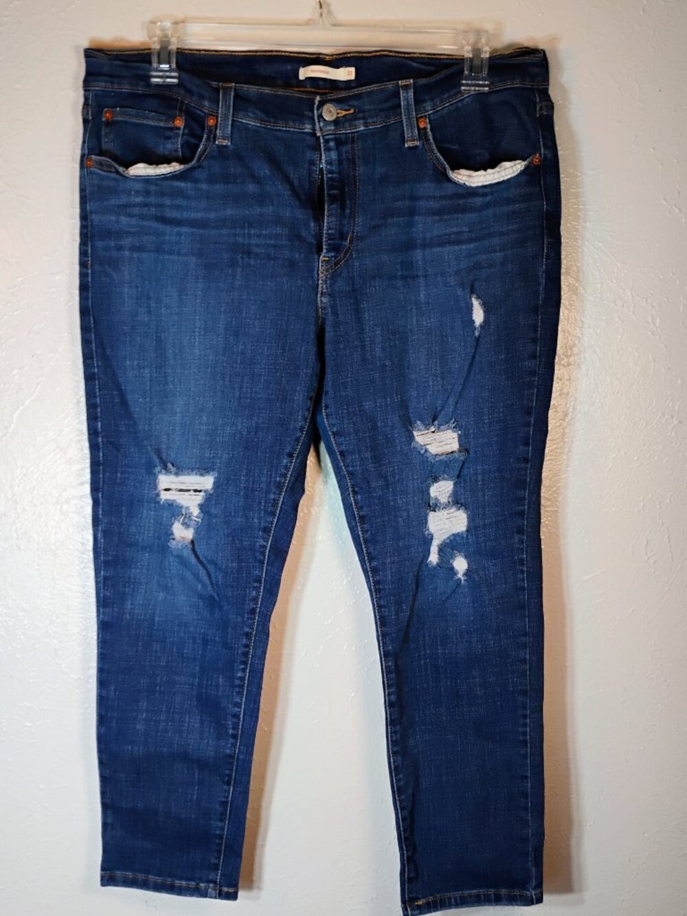 Levi's Boyfriend Jeans Distressed Straight Leg Women's Size 33